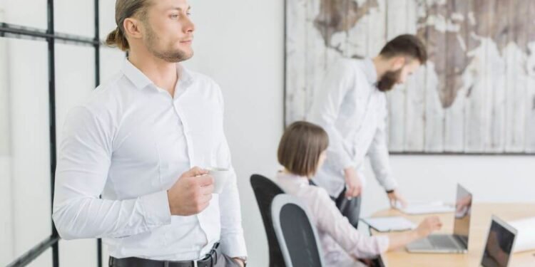 How Young Professionals Can Fast-Track Their Business Careers