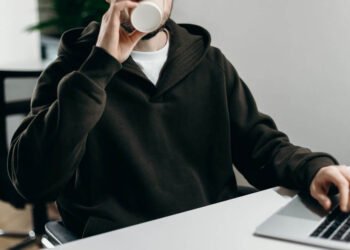 Surviving the Startup Rollercoaster: Financial Safety Nets Every Founder Needs