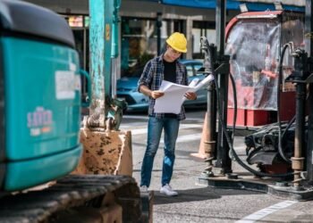 Balancing Cost and Efficiency in Construction Fleet Fueling