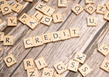 Strengthening Your Credit Profile Through Smart, Debt-Free Financial Habits