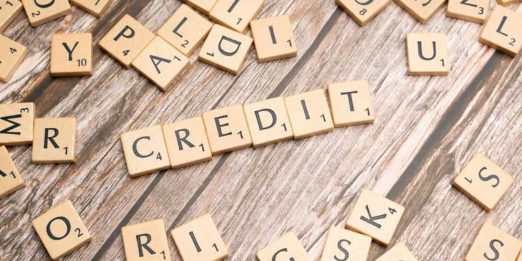 Strengthening Your Credit Profile Through Smart, Debt-Free Financial Habits