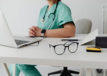 Why Modern Healthcare Relies on Patient Portals for Better Engagement